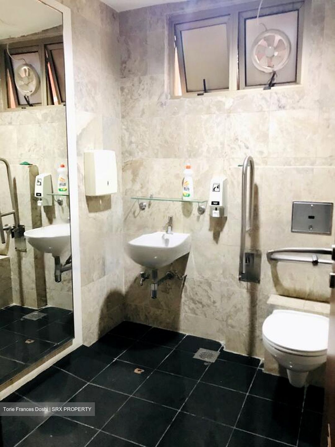 Hongkong Street (D1), Office #460734111